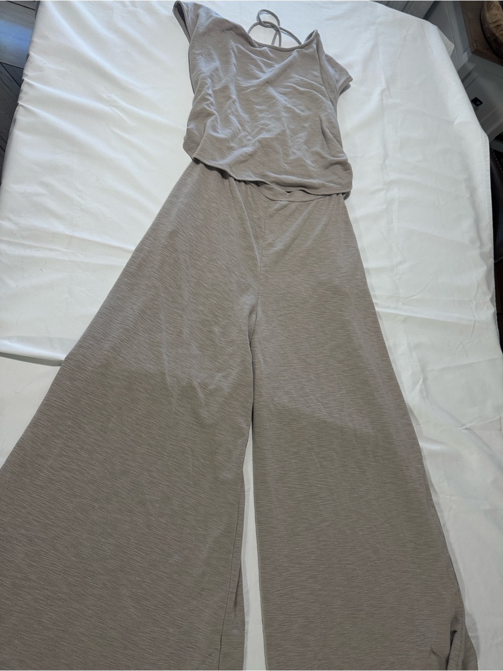 Bucket List Open Front Wide-Leg Knit Jumpsuit in Brown size M - Picture 6 of 10
